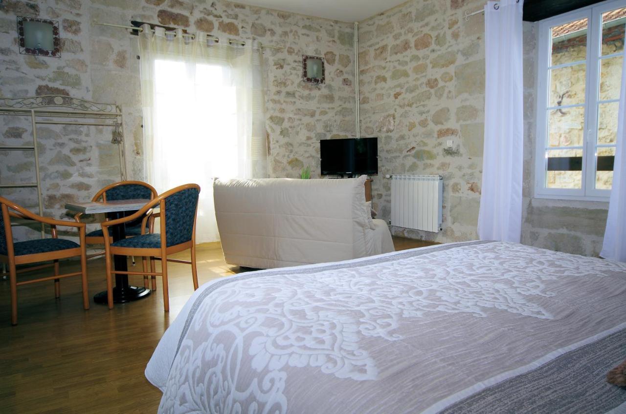 Le Domaine De L'Escadasse Faycelles Zewnętrze zdjęcie